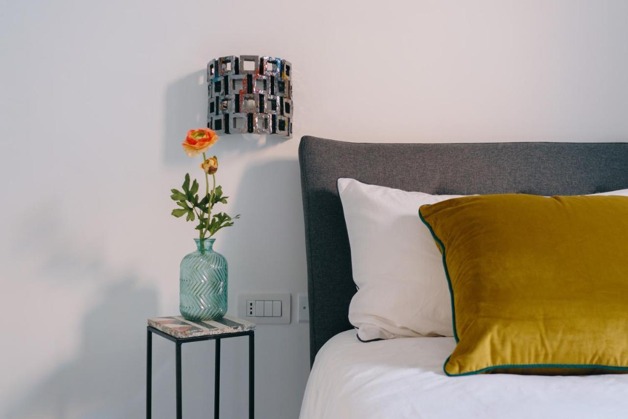 Janare - Rooms & Terrace Neapol Zewnętrze zdjęcie